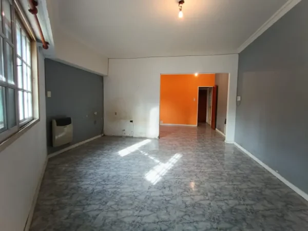 Oportunidad!.  PH 2 ambientes a la calle. Hurlingham. - Imagen 4